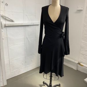 Diane Von Furstenberg classic black wrap dress size 2